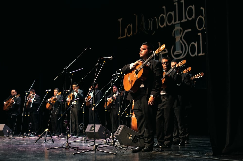 La Rondalla del Amor de Saltillo llega a Naucalpan: Un viaje al romanticismo este 15 de mayo