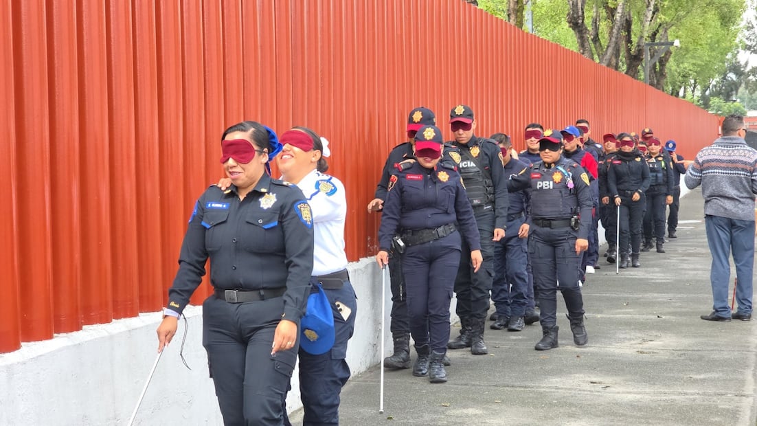 Foto: Especiales (Capacitación de policías capitalinos )