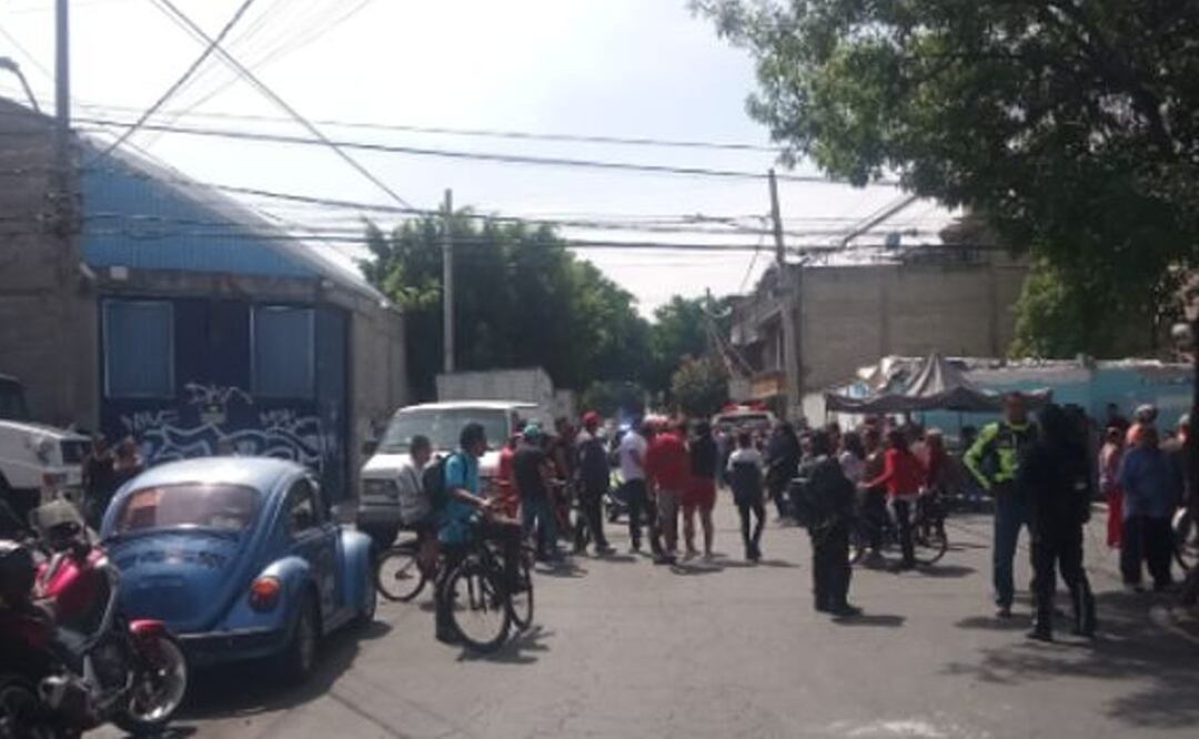 Acusan a policías de quitarle la vida a motociclista que no tenía casco en Iztapalapa