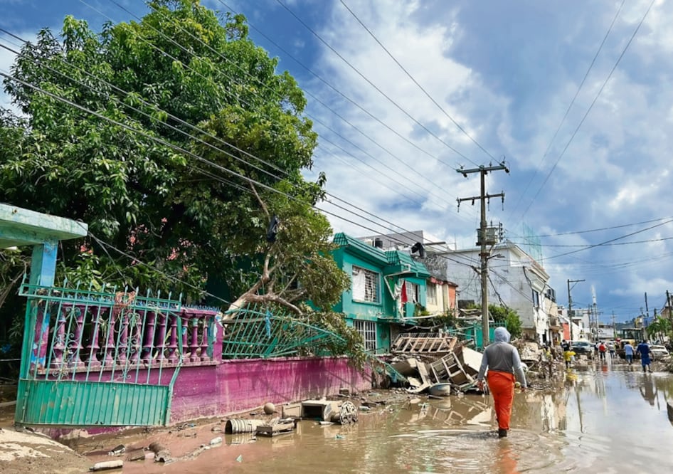 Inundación en Poza Rica (Foto: Alelhí Salgado)