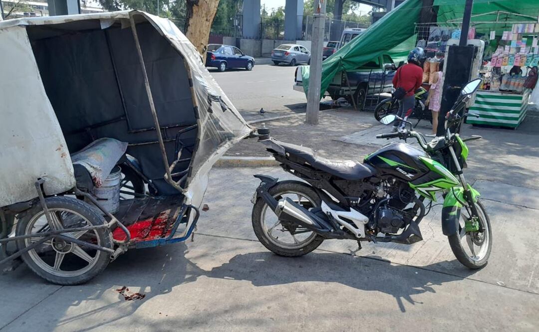 Mototaxista la hace de paramédico y lleva a custodio herido al hospital en Iztapalapa