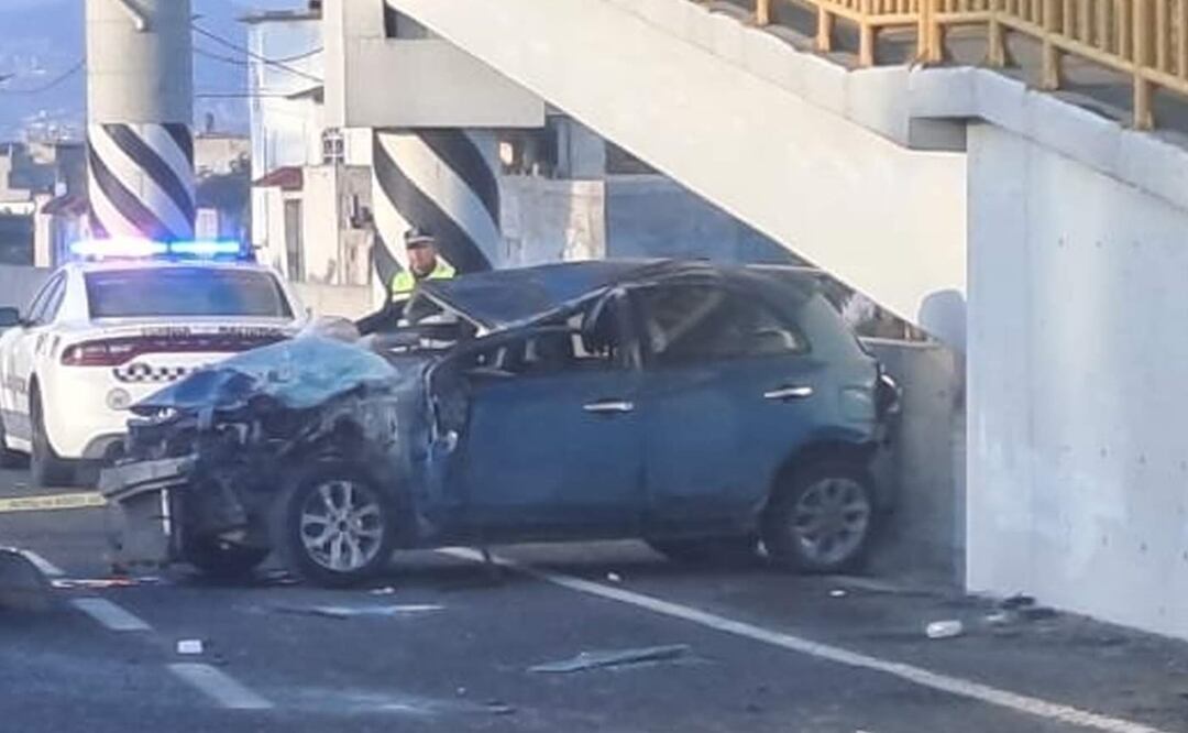 Hombre le mete al acelerador y muere tras terrible choque, en la México-Pachuca