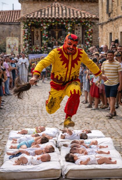 COLACHO - ESPAÑA (FOTO: CREADA CON IA)