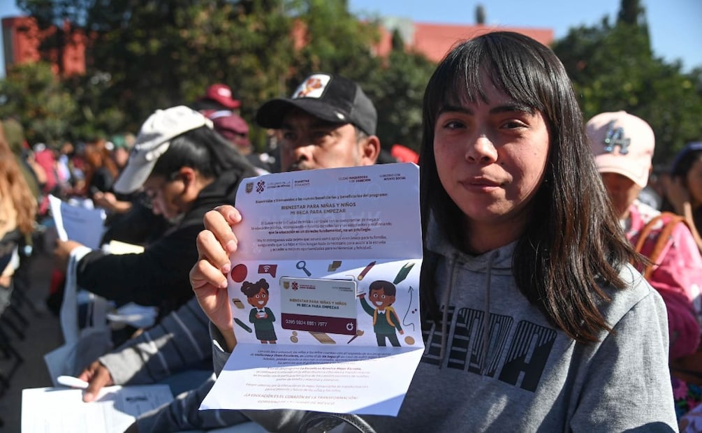 ¡Qué no se te pase! En diciembre abren registro para tres becas del Bienestar
Imagen: CUartoscuro