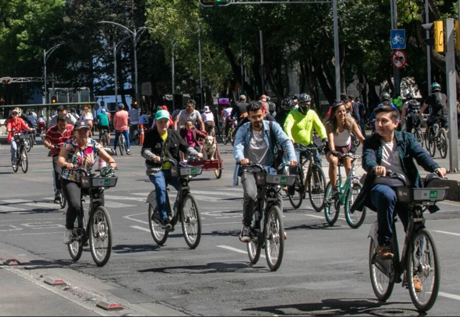 ciclistas-rodada.png