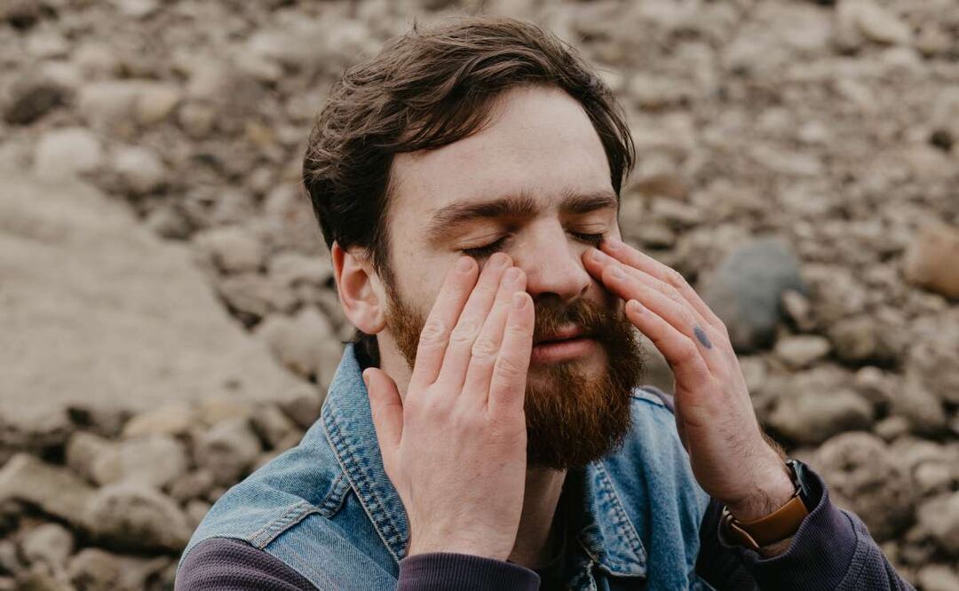 ¿Qué es un chantaje y cómo tratar con este? Aquí te decimos