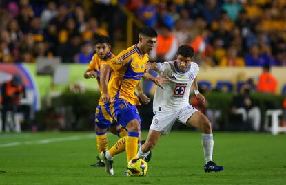 Tigres y Cruz Azul empatan en un candente encuentro en la Copa de Campeones de Concacaf