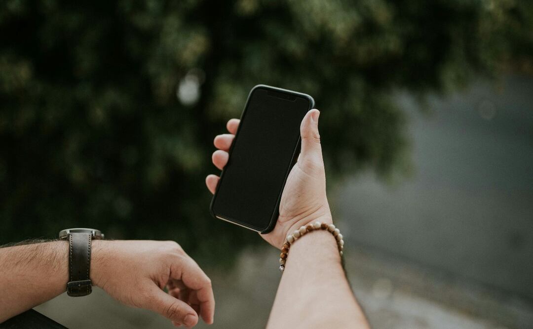 Acosador fotografiaba chicas en la calle hasta que fue descubierto y detenido en CDMX