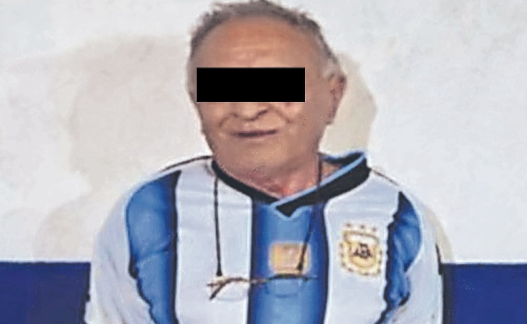 ¡Pleito marital termina en infierno! Hombre quema tres vehículos de su mujer, en Tláhuac (Foto: Especial)