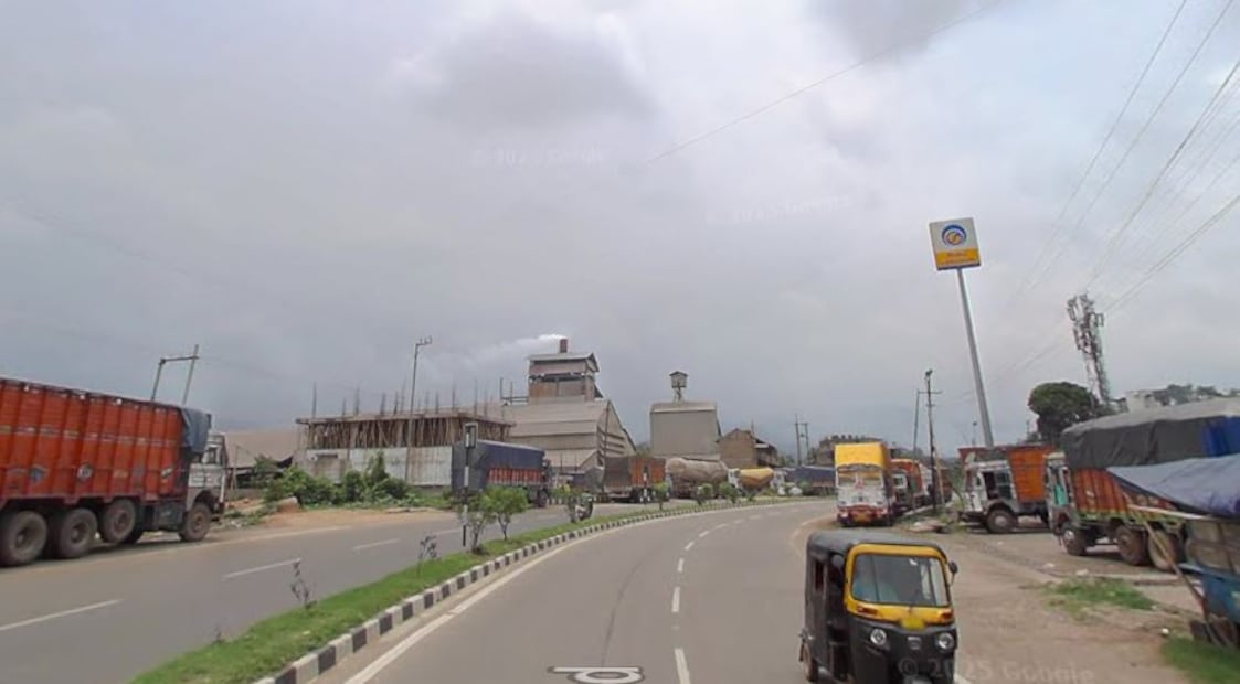 Foto: Google Maps (BYRNIHAT, INDIA)