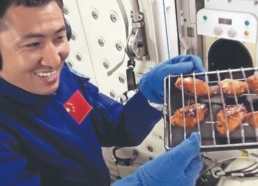 Arman carnita asada en la Estación Espacial Tiangong