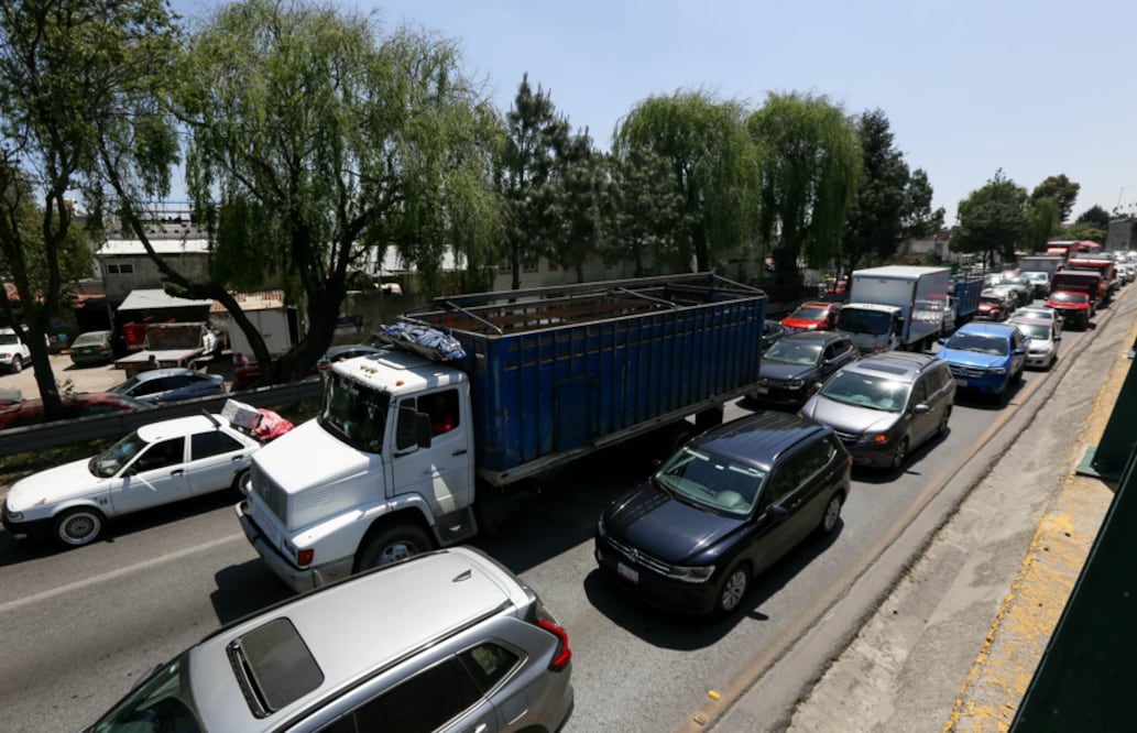 Tráico este Jueves Santo (Foto: Cuartoscuro)