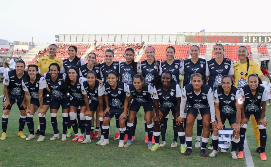 Tuzas del Pachuca Campeón de Campeonas. Foto: (Club Pachuca)