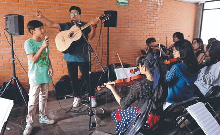 Vadim enseña música a niños en zonas violentas de Iztapalapa ¿puede la música ser un refugio?