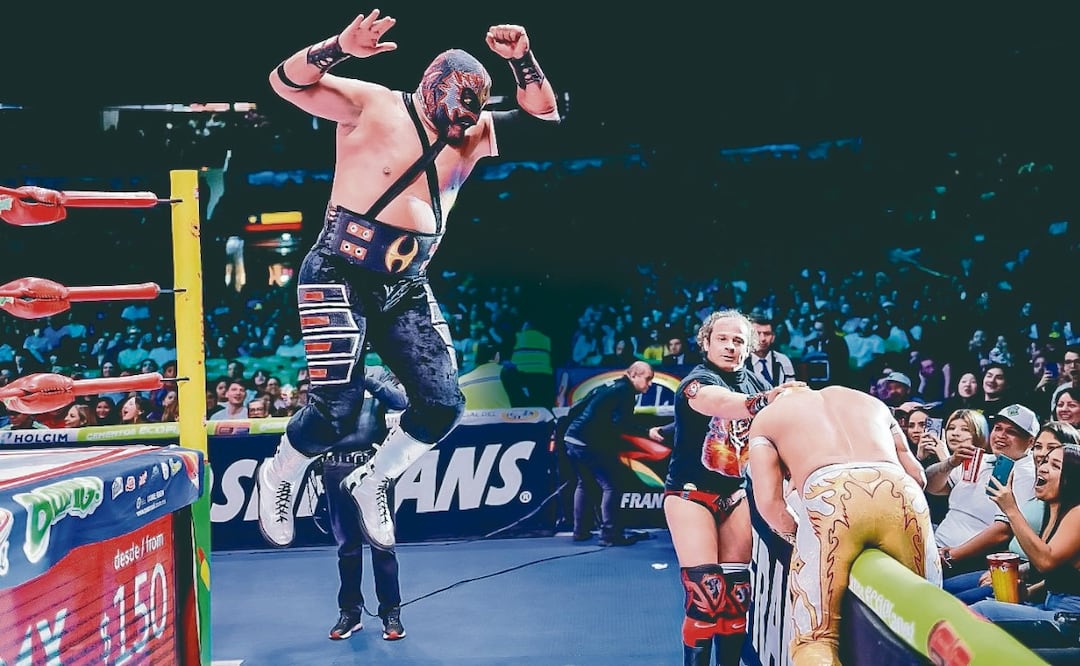 Hechicero busca el Campeonato Universal del CMLL tras vencer a Claudio Castagnoli
Imagen: CMLL