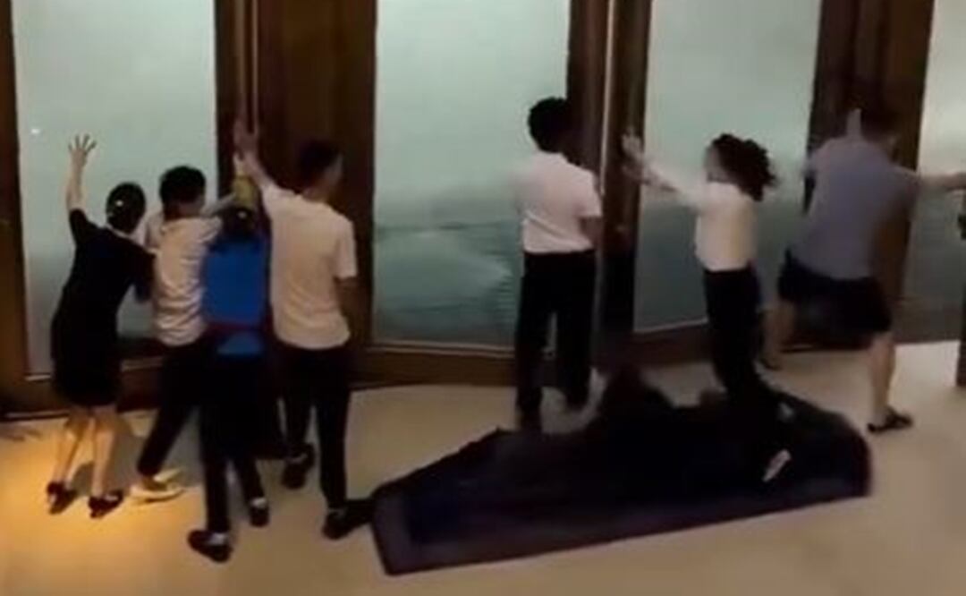 ¡Héroes! Empleados de hotel luchan contra la furia del tifón Yagui