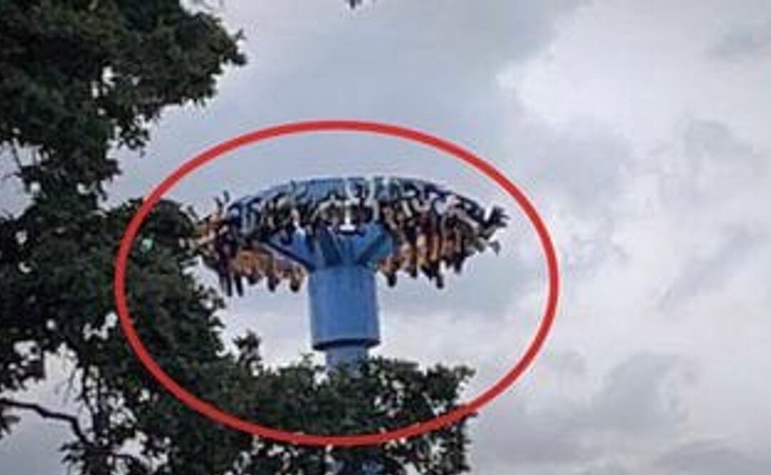 ¡Qué terror! 28 personas quedaron atrapadas y boca abajo en un juego mecánico