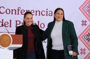 Defiende Montiel programas del Bienestar y critica los de Salinas, Fox, Zedillo, Calderón y Peña