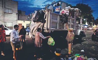 Recogida nocturna en Naucalpan: Camiones recolectan basura GRATIS por la noche