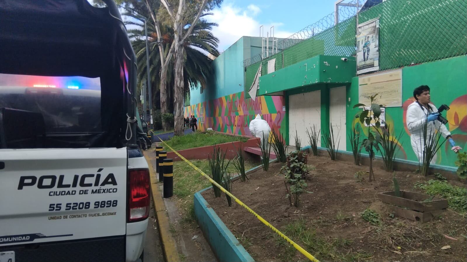 El cadáver de un hombre sorprende a maestros frente a una primaria de la GAM