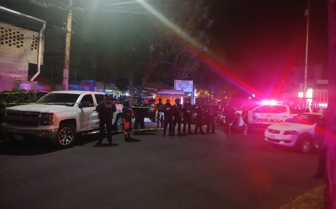 Tiroteo en taquería de Tlalnepantla deja un muerto. Foto: (Especial)