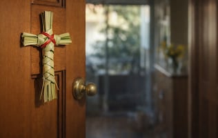 ¿Cómo usar la palma del Domingo de Ramos para proteger tu casa? Guía paso a paso