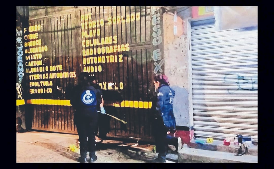 Motociclistas asesinan a mujer que iba acompañada de dos hombres, se investiga bajo protocolo de feminicidio
Imagen: Especial