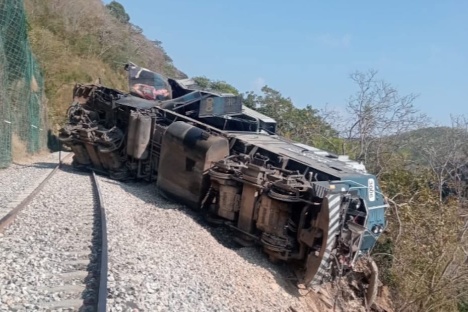 Semar revela cómo ocurrió el descarrilamiento del Tren Interoceánico que dejó 13 muertos (Foto: X)