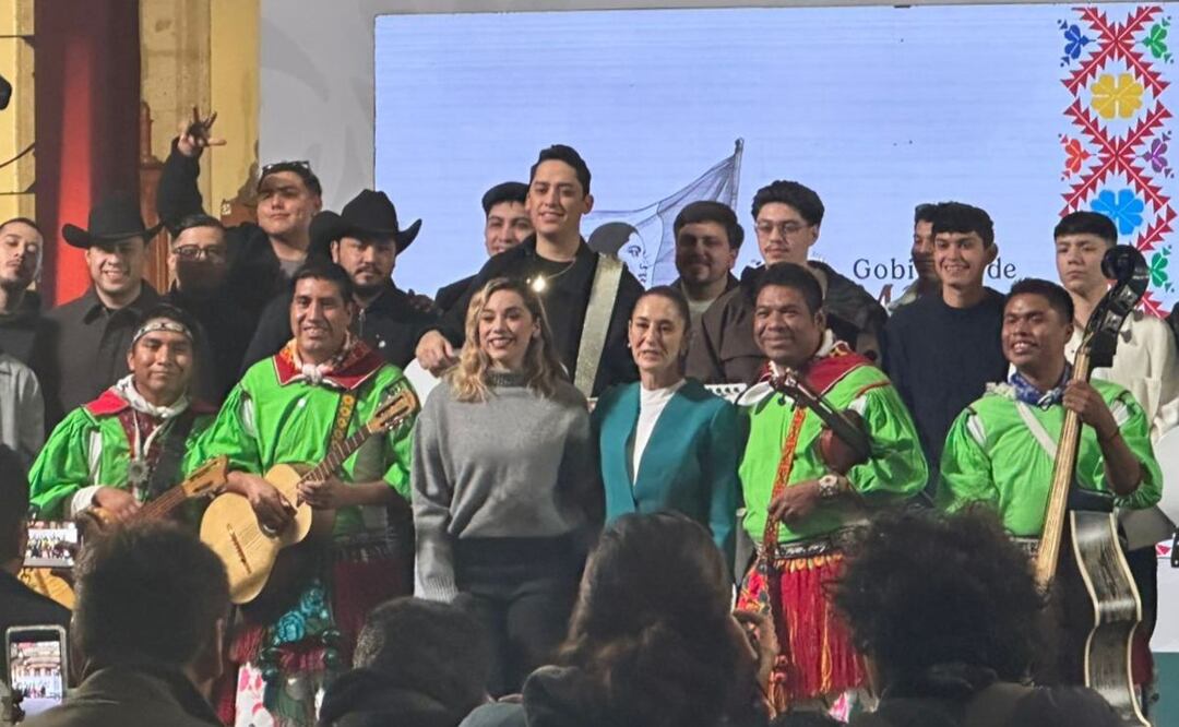 Con himno y visita del canciller a EU, México conmemora el Día Internacional del Migrante  
