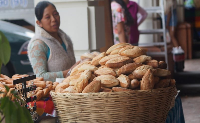 Bolillo para el susto: ¿mito mexicano o remedio que sí funciona?