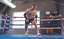 Canelo admite frustración tras perder revancha ante Terence Crawford