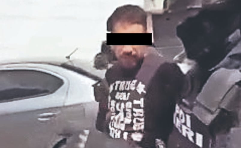 A ‘El Gregory’, de la Unión Tepito, le cayó la PDI y hasta pidió que le aflojaran las esposas
