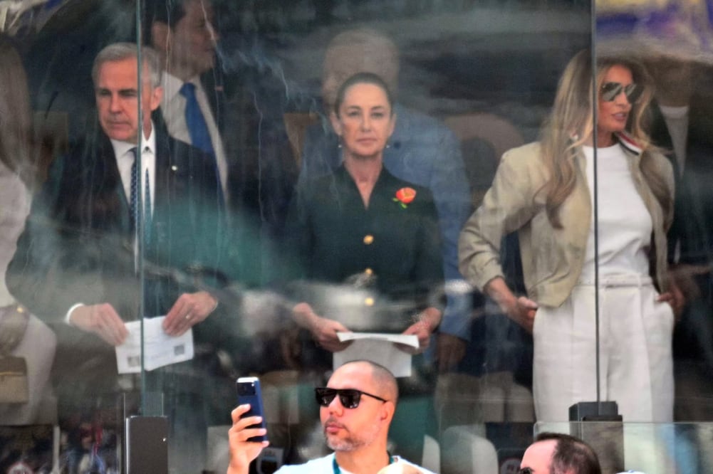 Del futbol a la diplomacia: El Mundial 2026 reúne a Sheinbaum, Trump y Carney en un palco. Foto: (AP/AFP)