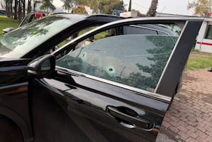 Balean auto de exsecretario en Tecámac, descartan atentado contra la alcaldesa