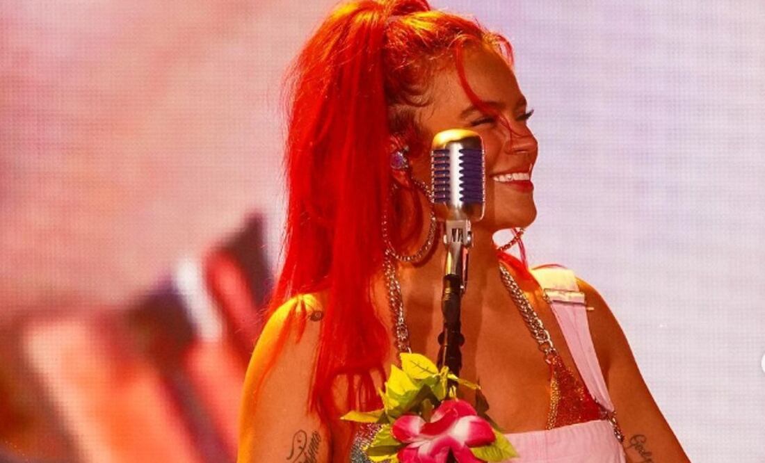 Por un boleto de Karol G, fan hará uñas gratis por un año