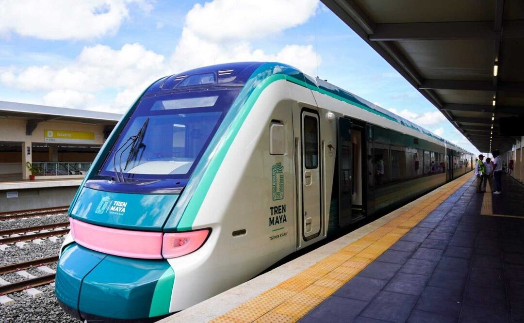 Graffitero vandaliza vagón del Tren Maya y exhiben hecho en redes