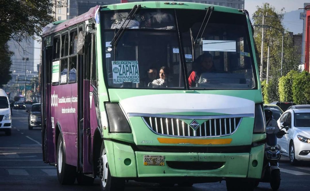 ¿Qué tengo que hacer para manejar un microbús en CDMX? Requisitos, costos y lo que nadie te dice. Foto: (Cuartoscuro)