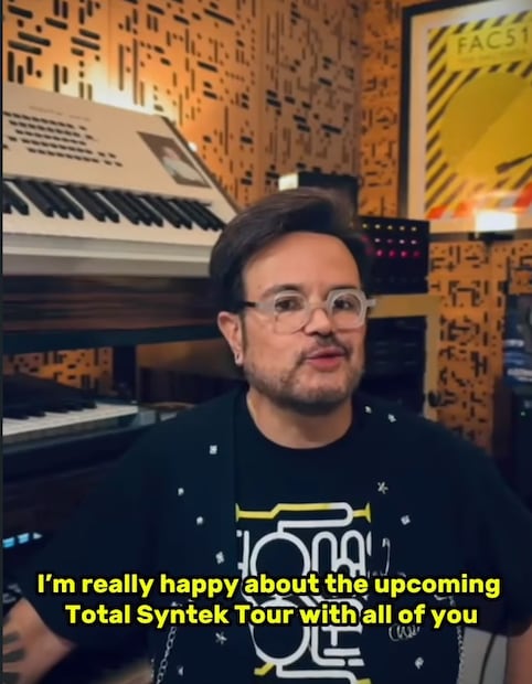 Anuncio de Aleks Syntek (Vía: Instagram)