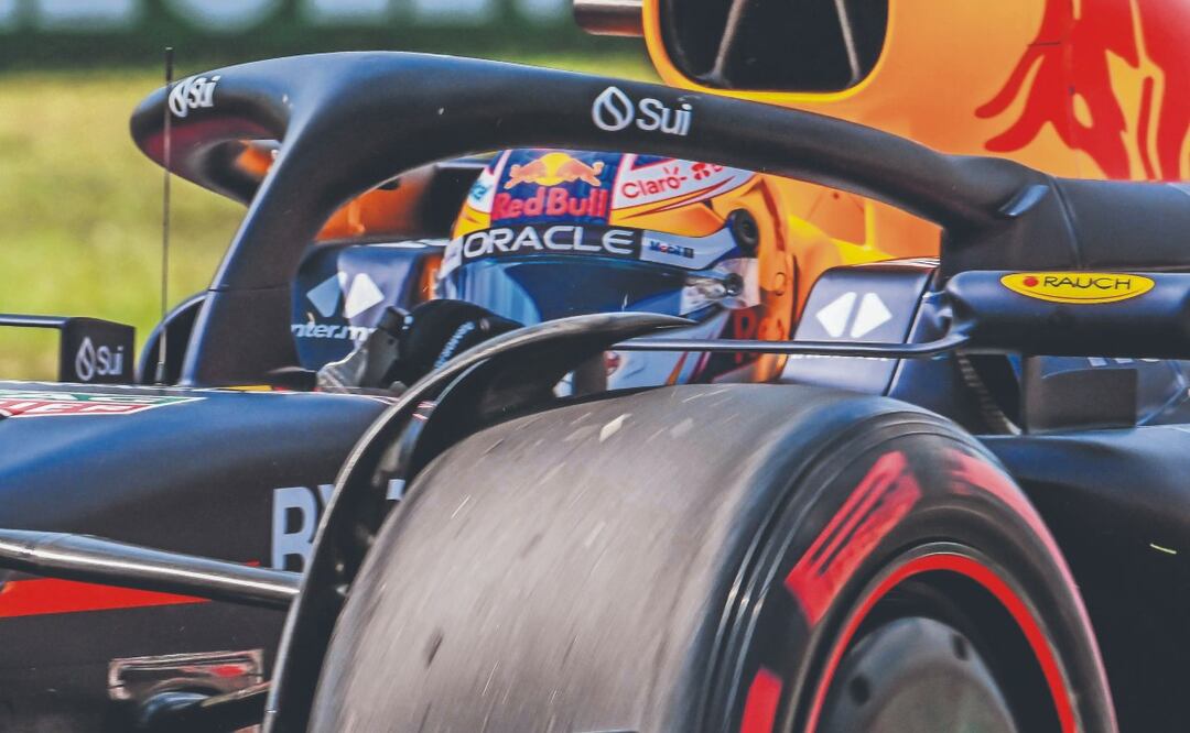 Checo Pérez da señales de vida rumbo al Gran Premio de Hungría