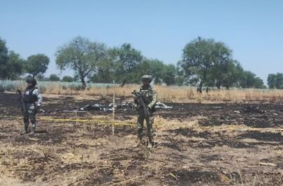 Se desploma Aeronave de la Fuerza Aérea Mexicana en Ameca, Jalisco; dos oficiales pierden la vida