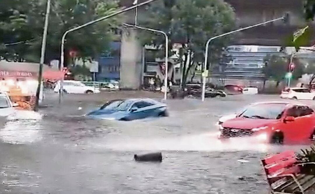 ¡Fue un diluvio! Potente lluvia causa inundaciones y deja caos en CDMX y Edomex