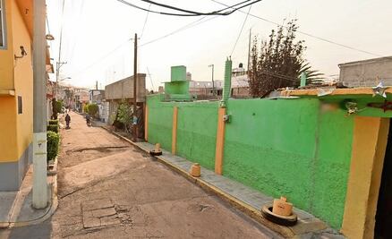 Empinan a un hombre en la esquina y le sueltan cinco tiros sin piedad, en Iztapalapa