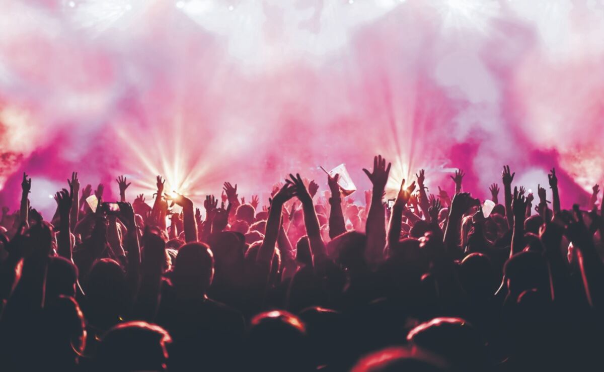 ¡Ir a conciertos mejora la salud! Esto le pasa a tu cerebro cuando escuchas música en vivo