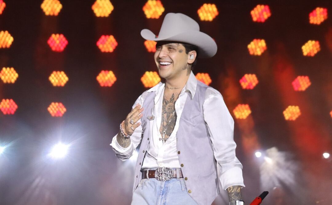 Avanza demanda contra Christian Nodal ¿en problemas con el SAT?