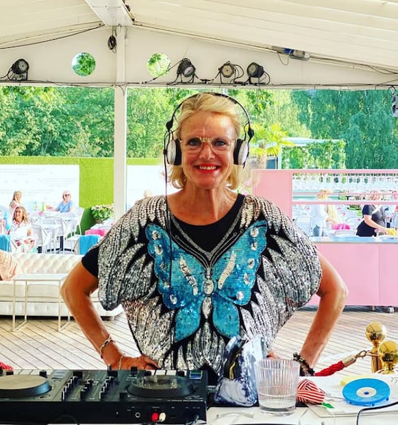 Abuelita DJ (Foto: Instagram)
