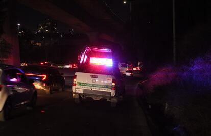 Horror en la autopista México-Querétaro: abandonan cuerpo con signos de violencia