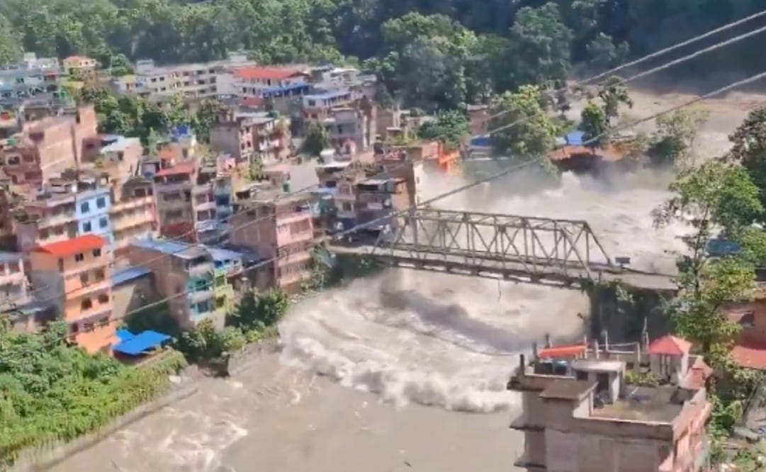 Inundación en Nepal deja 95 muertos y más de 400 desaparecidos (Foto: X)