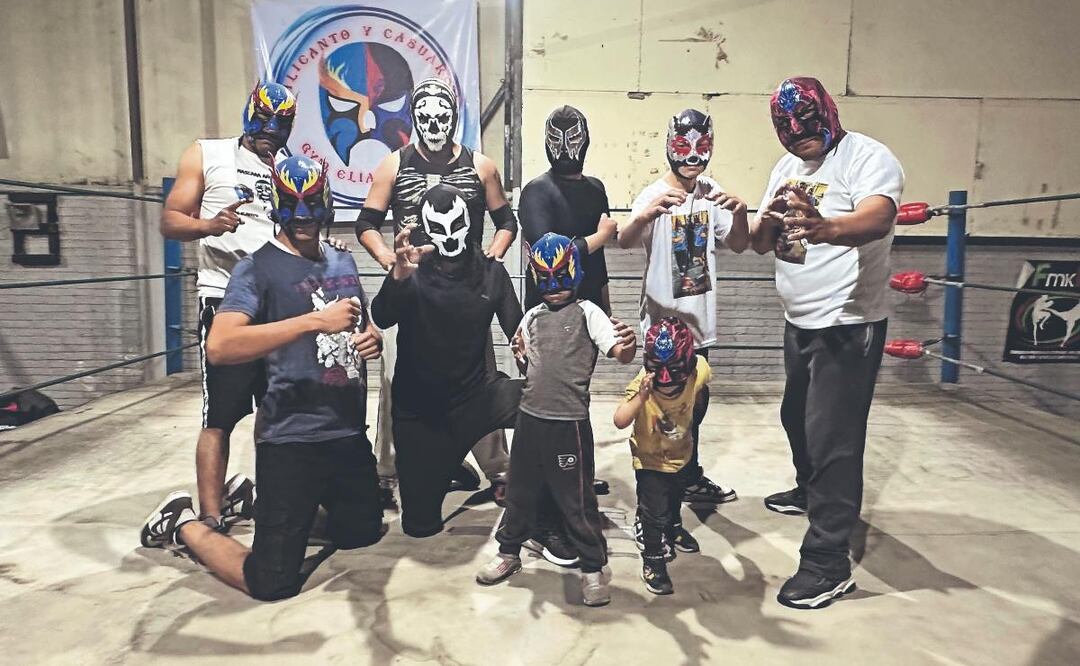Profes dentro y fuera del cuadrilátero, conoce la escuela de la Lucha Libre