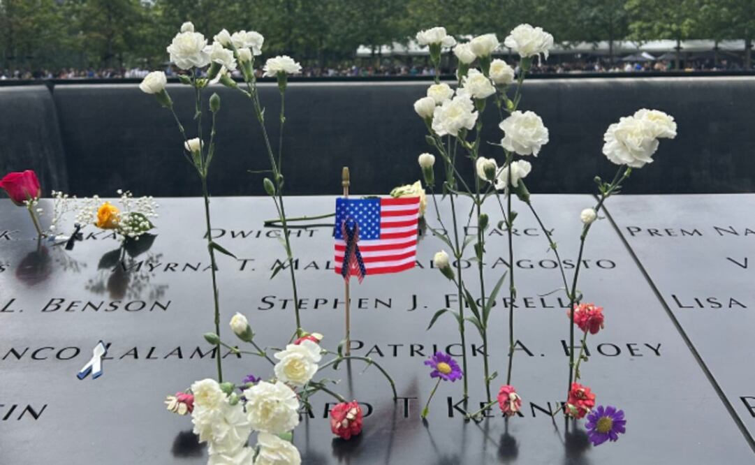 9/11: ¿Por qué aparecen rosas blancas en algunos nombres del Memorial en Nueva York? (Foto: @Sept11Memorial)