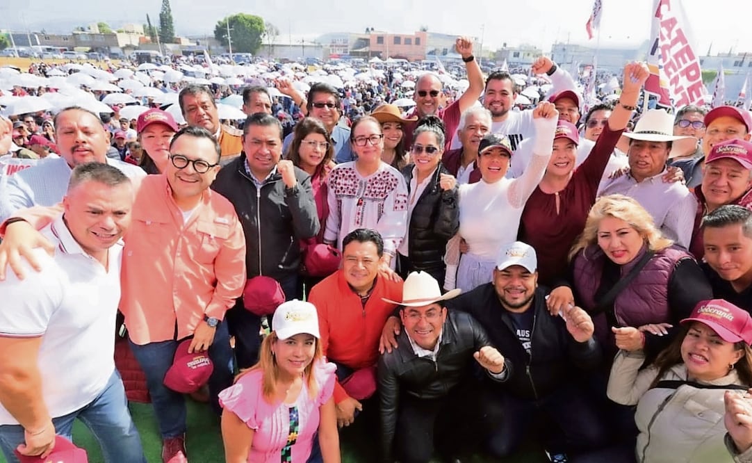 Azucena Cisneros Coss celebra la Tercera Asamblea en Defensa de la Soberanía Nacional. Foto: Especial